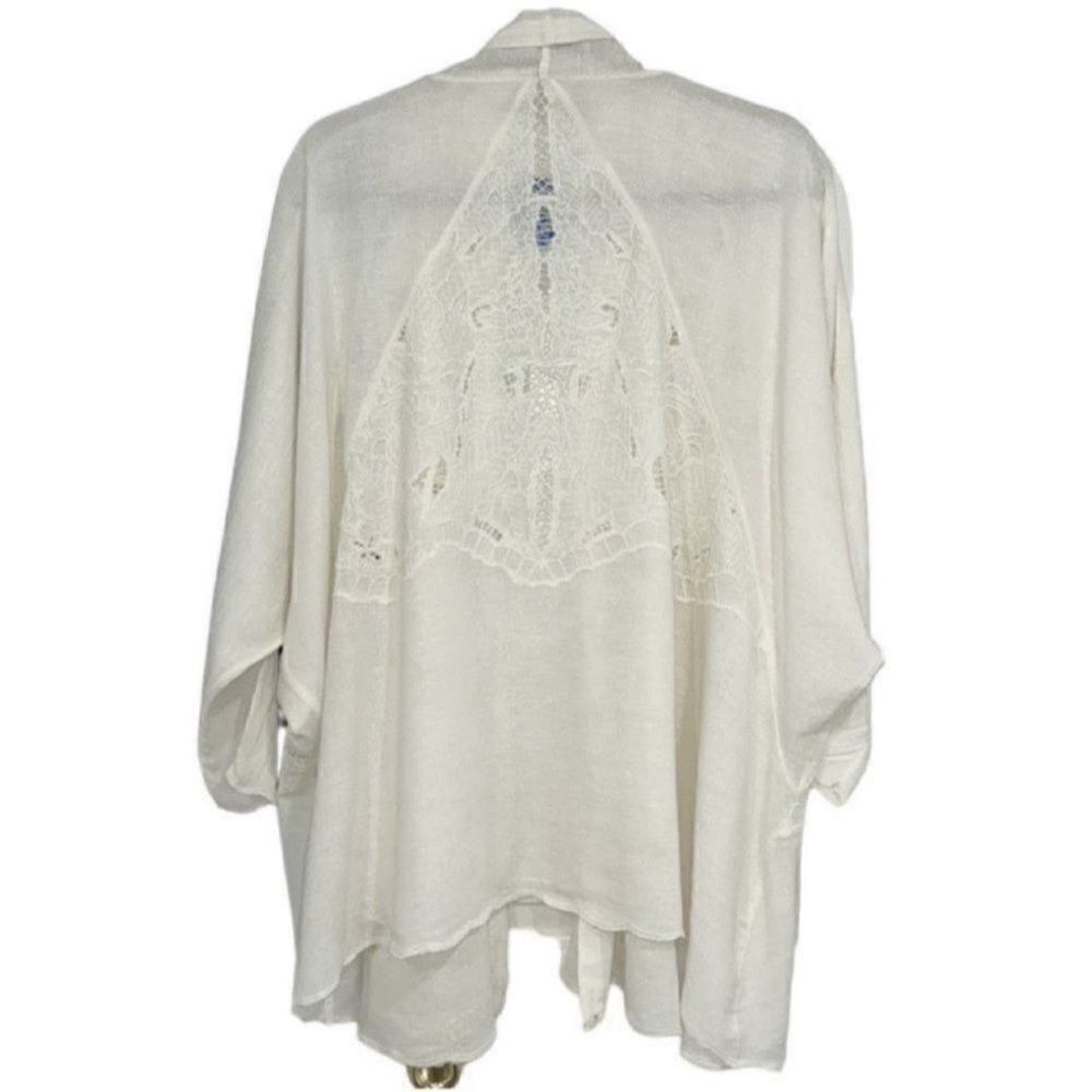 Free People White Crotchet/Lace Open Front
Cardigan(Size Medium) - Picture 3 of 11